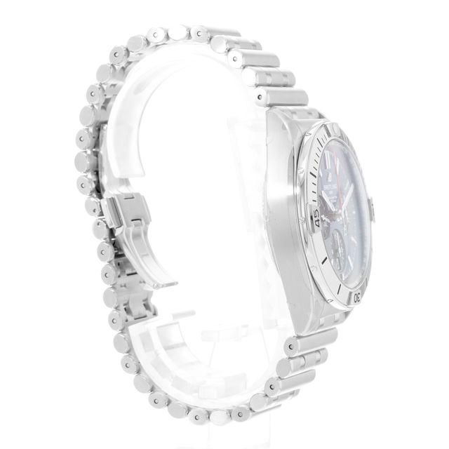 Breitling Chronomat B01 42 AB0134 Image 5